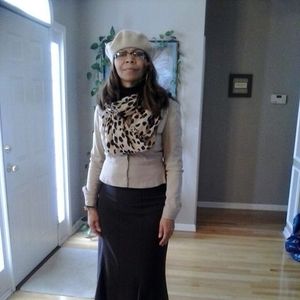 Meet your Posher, Gina